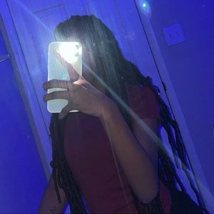 Meet your Posher, Aja